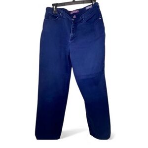 Gloria Vanderbilt Dark Blue Amanda Straight Leg Jeans